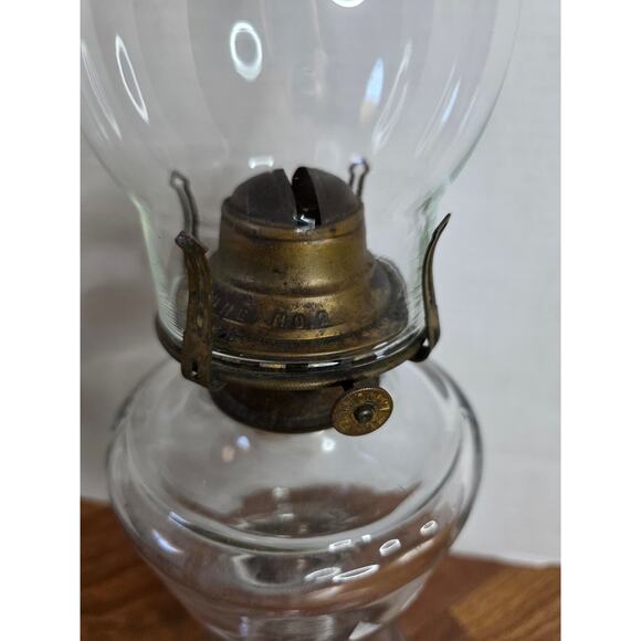 Queen Anne No. 2 Clear Glass Oil Lamp - Picture 2 of 7